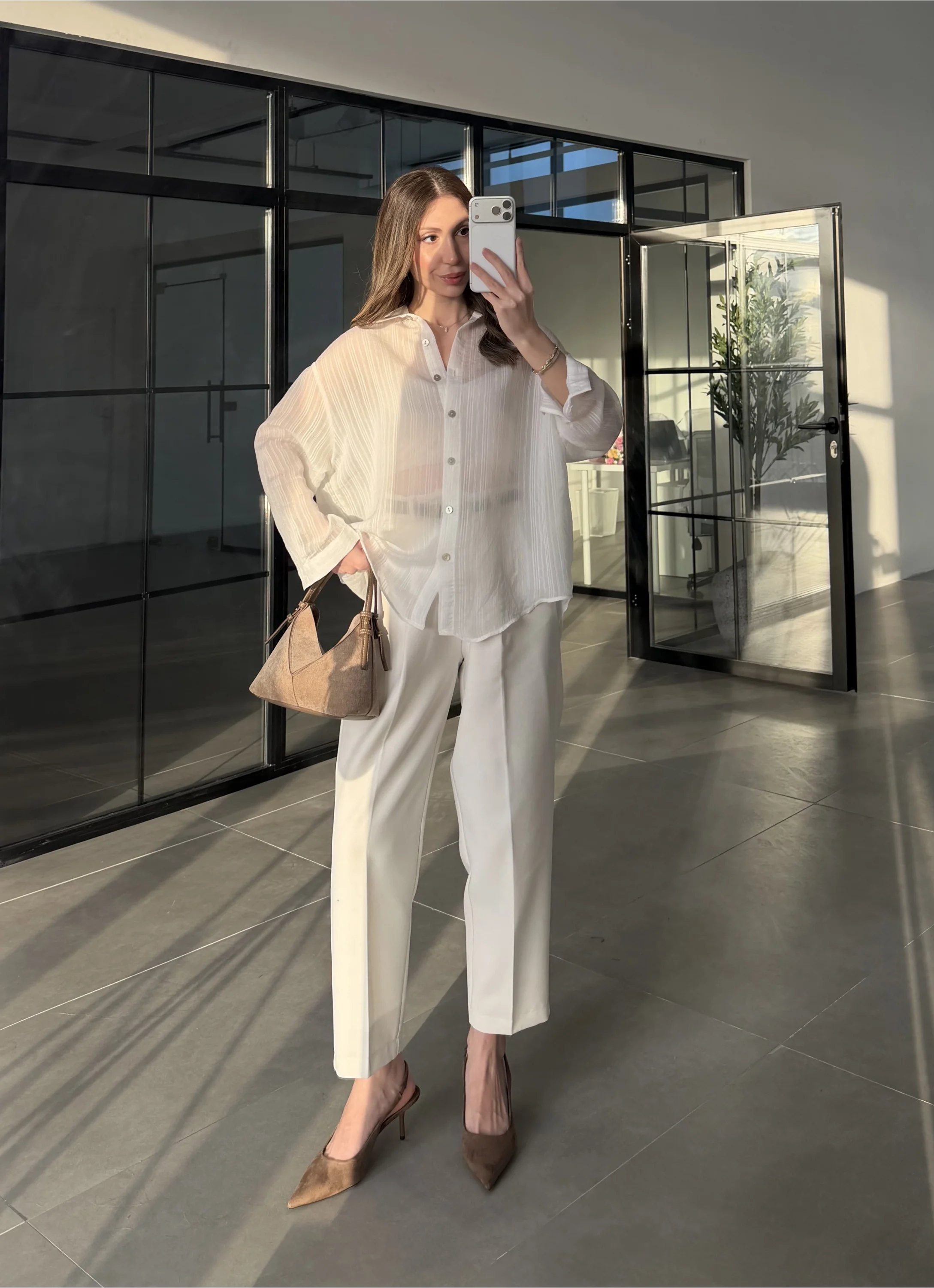 Oversize Transparan Beyaz Gömlek