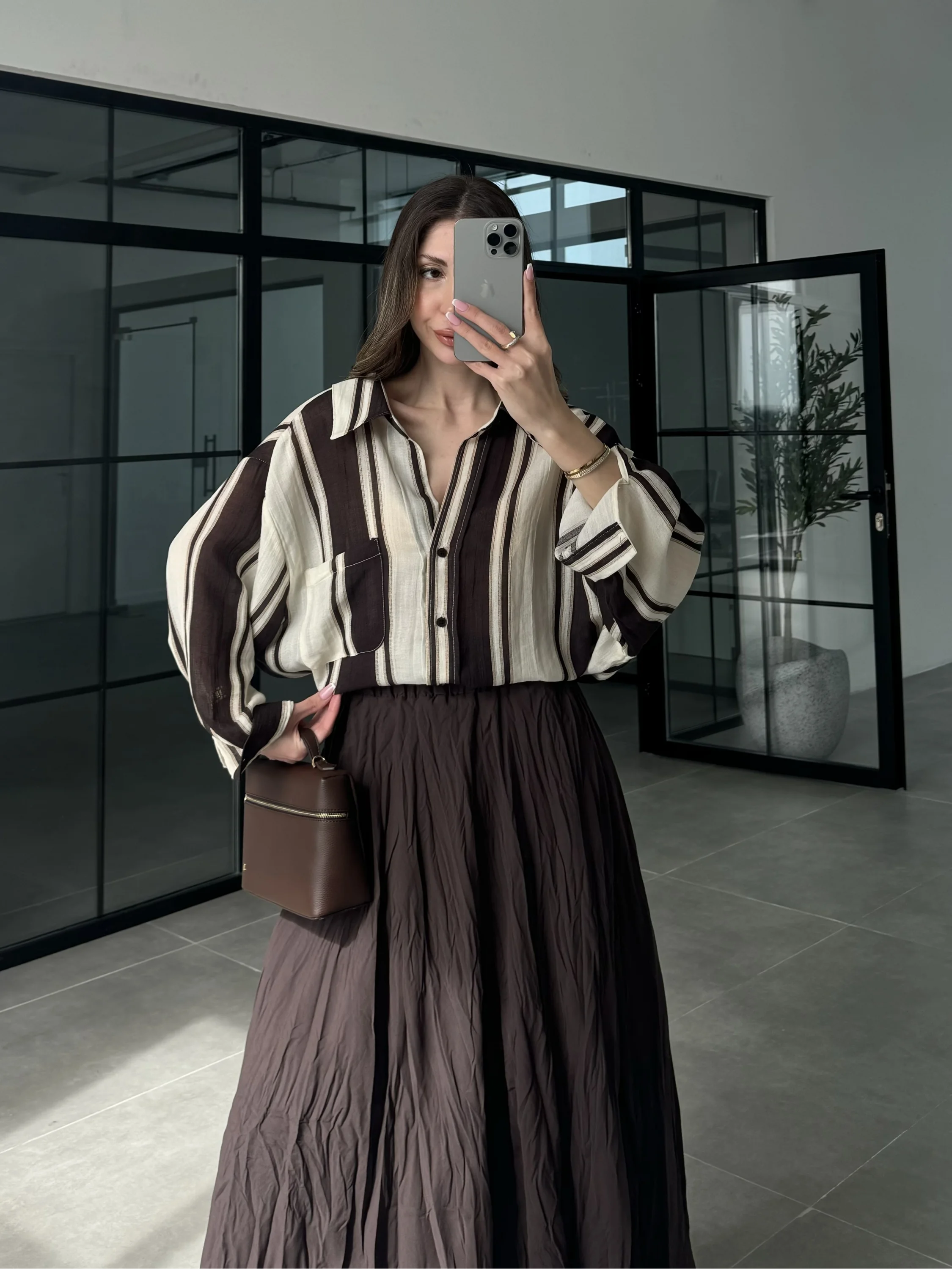 Çizgili Oversize Kahve Gömlek
