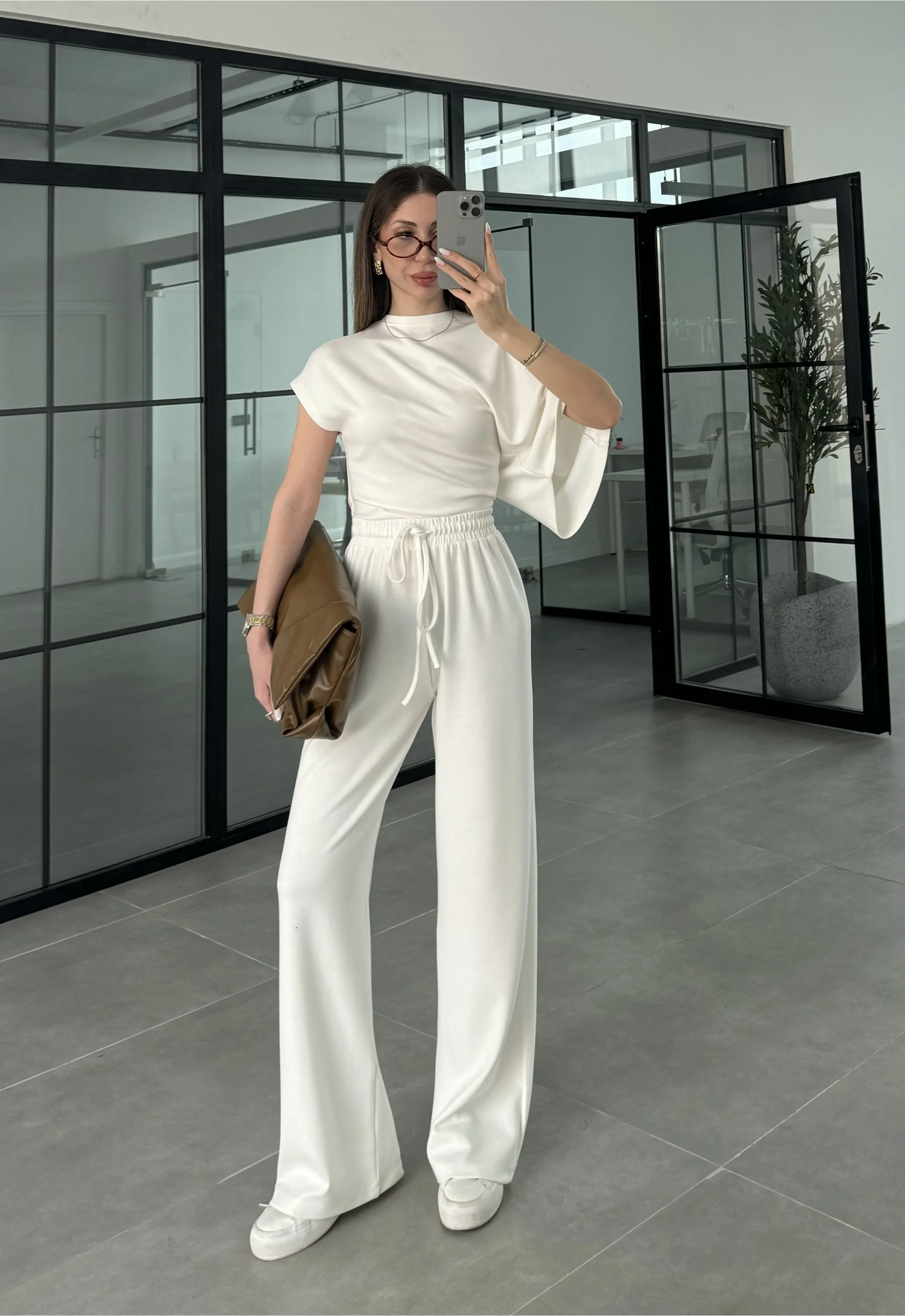Zr Model Modal Kumaş Tek Kol Yarasa Beyaz Büzgülü Takım