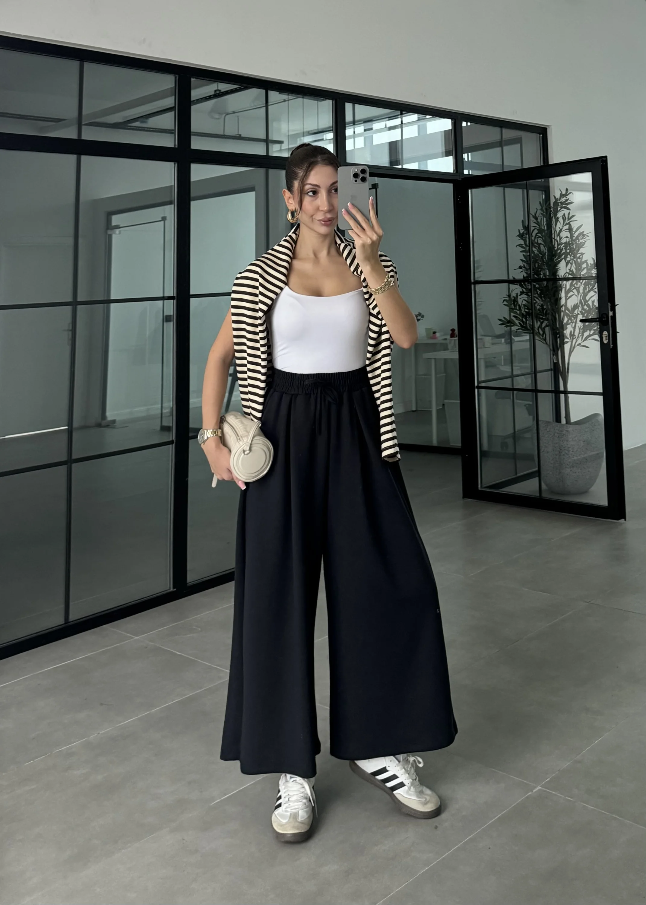 Beca Oysh Kumaş Basic Siyah Pantolon
