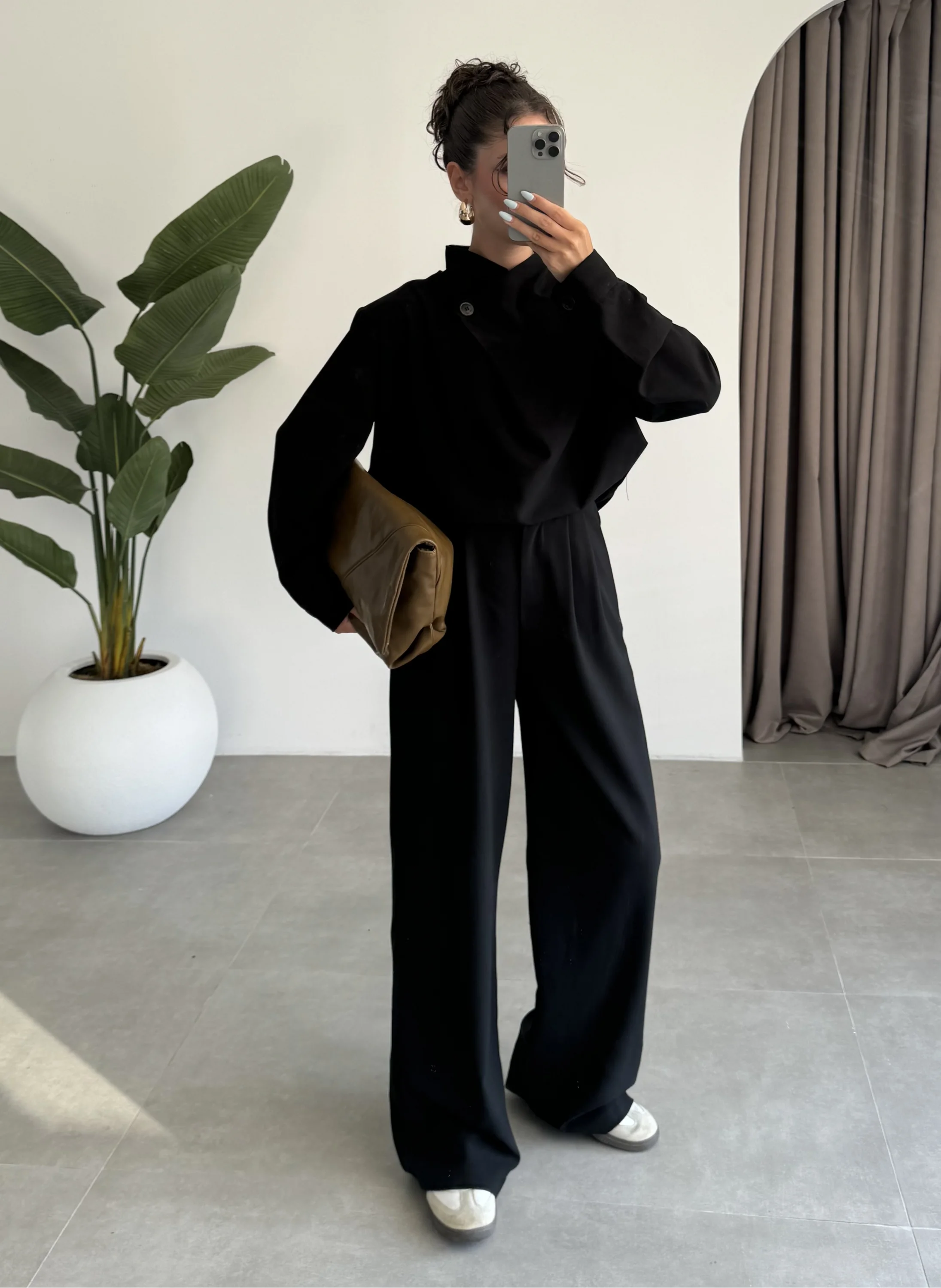 Çapraz Düğmeli Premium Siyah Gömlek Takım