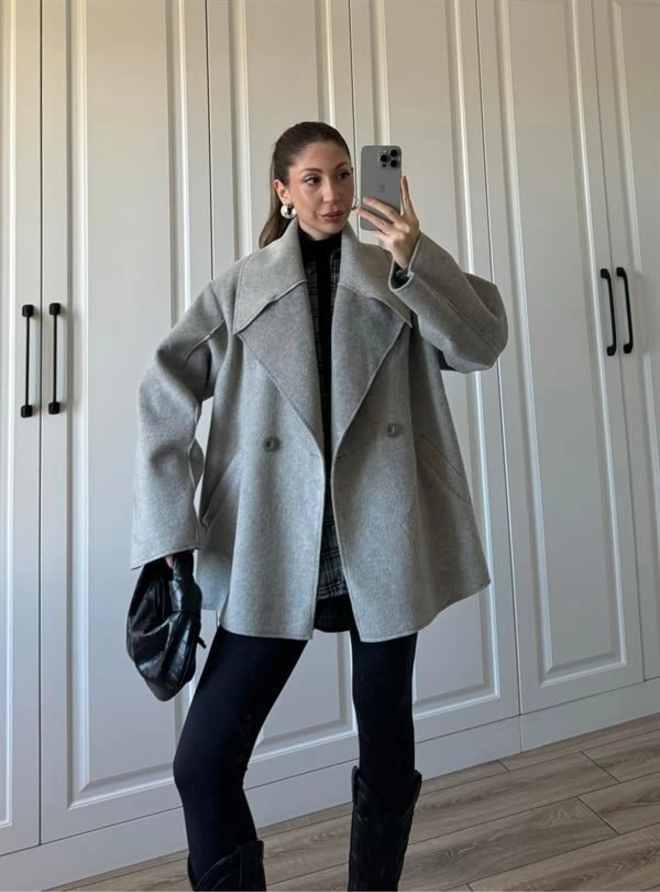 Geniş Yaka Oversize Gri Kaban