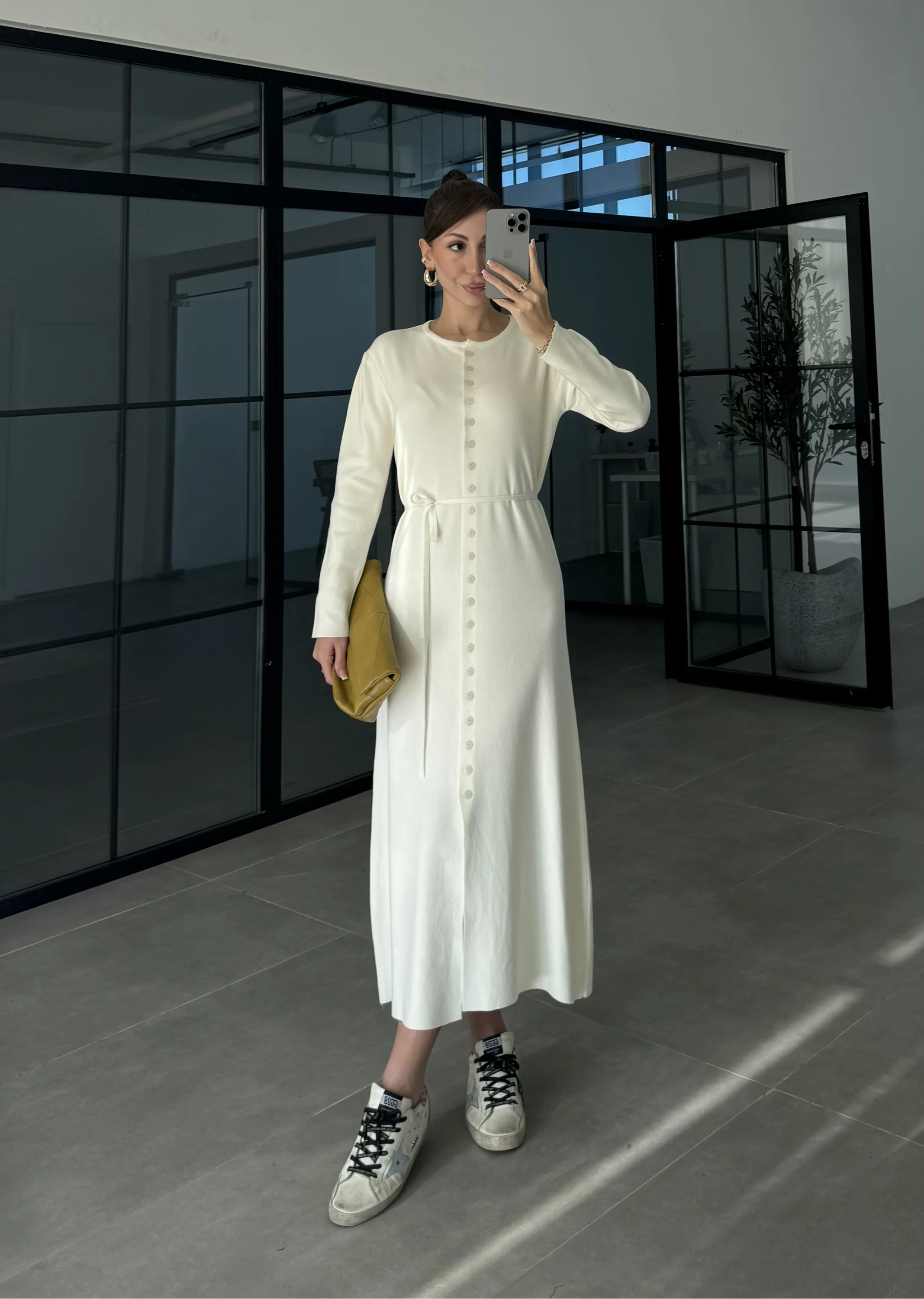 Gömlek Model Kuşaklı Ekru Triko Elbise