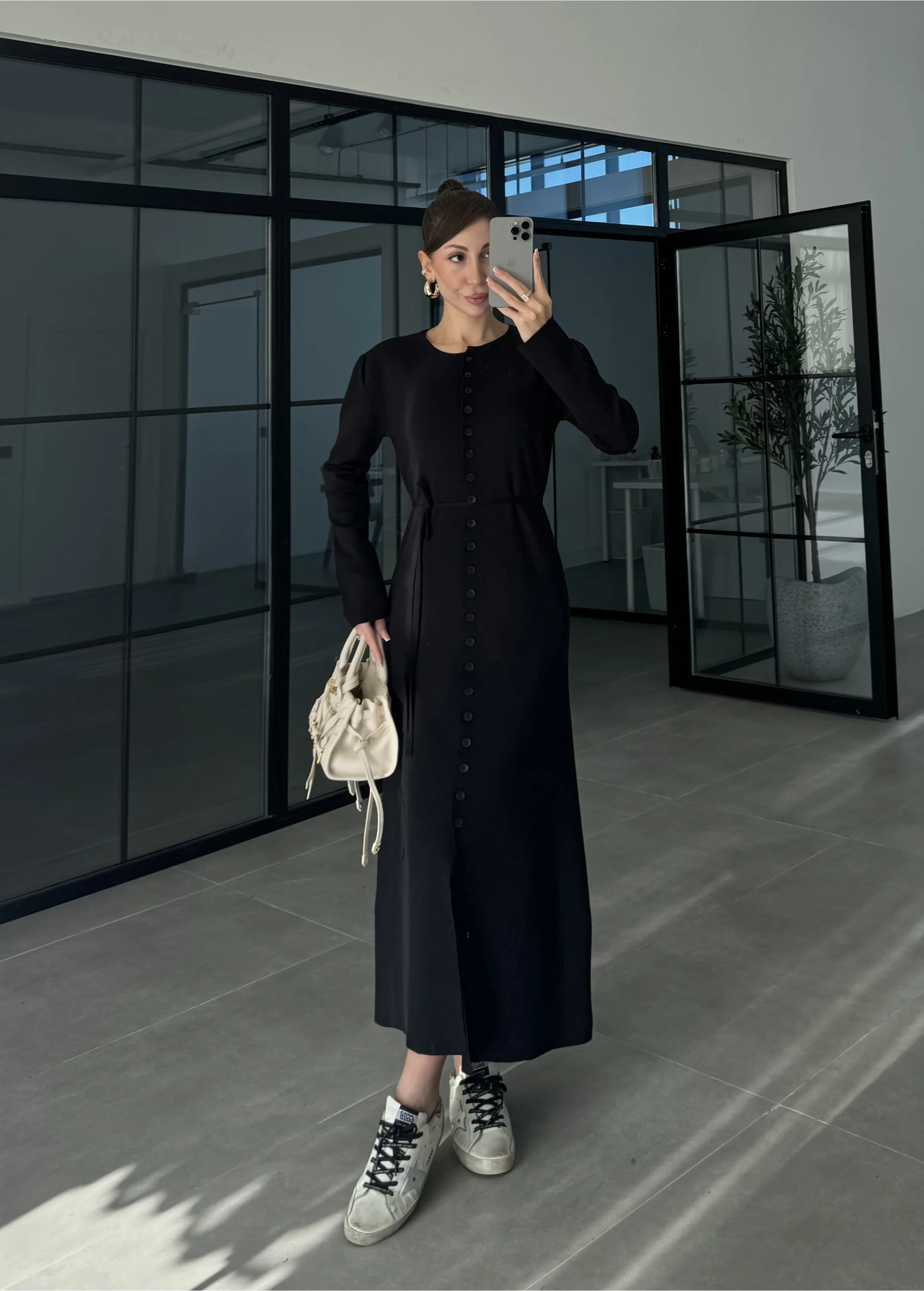 Gömlek Model Kuşaklı Siyah Triko Elbise