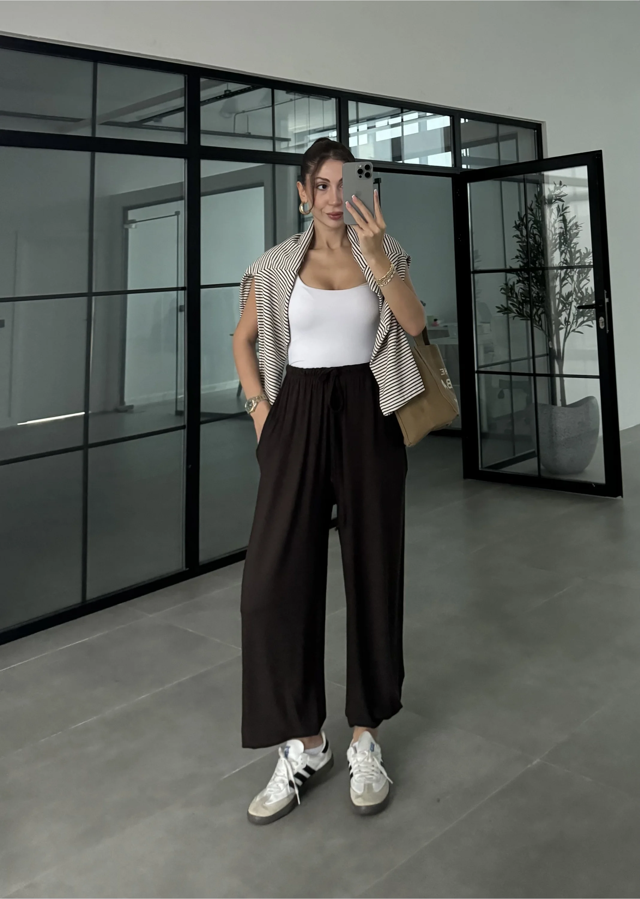 Kahve Paça Lastikli Basic Eşofman Altı