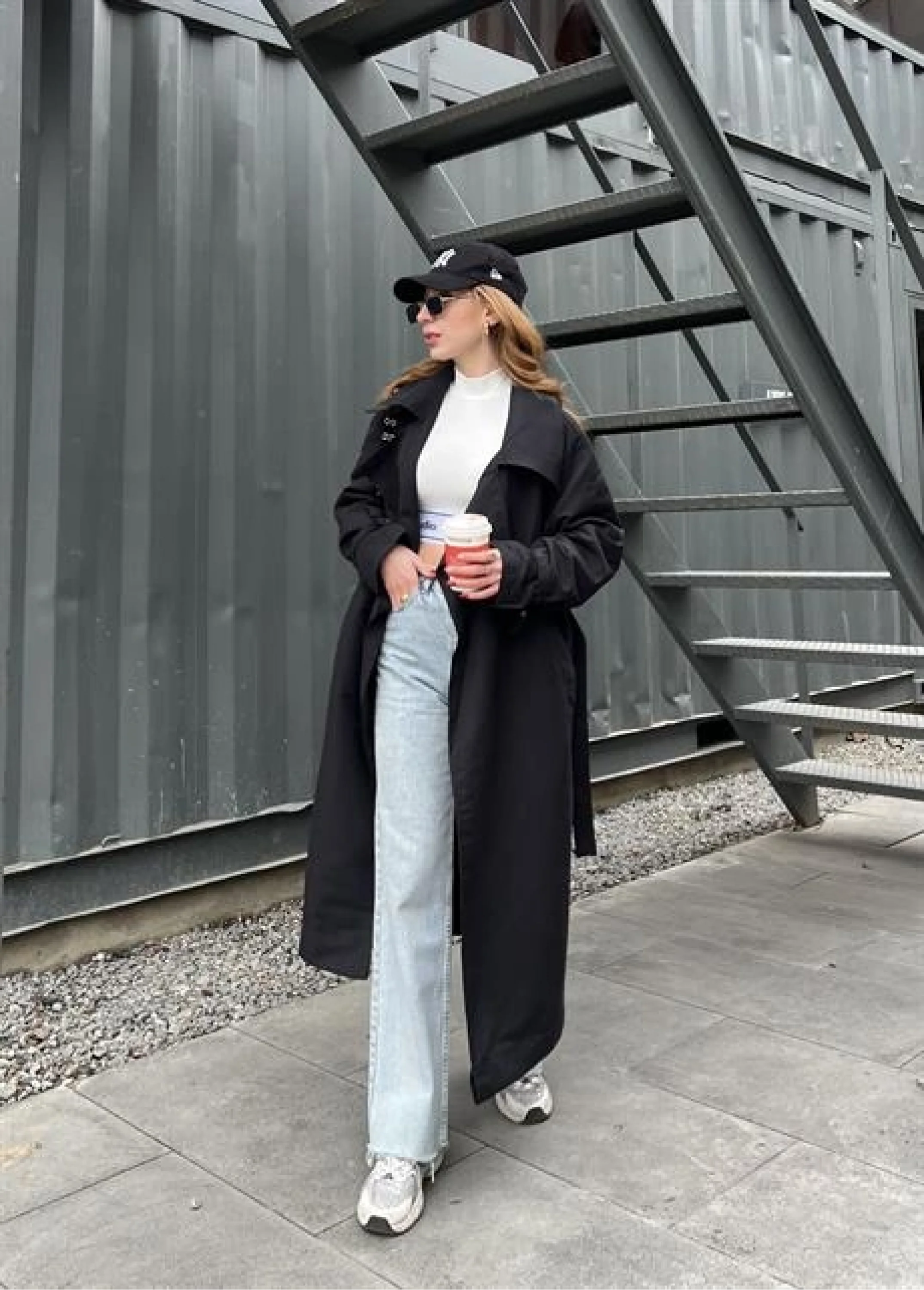 Mango Model Oversize Siyah Trençkot