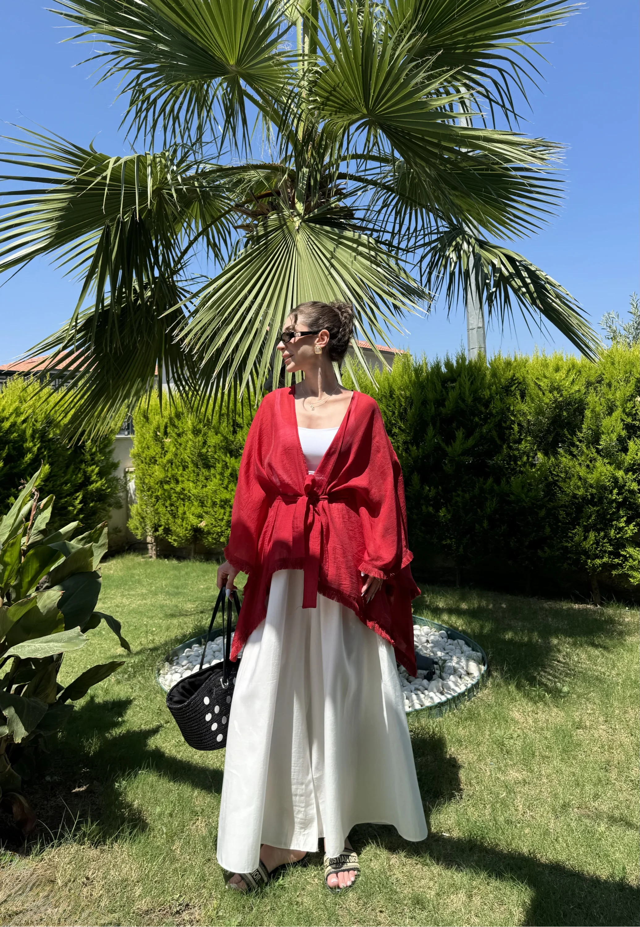 Püsküllü Kuşaklı Kırmızı Kimono