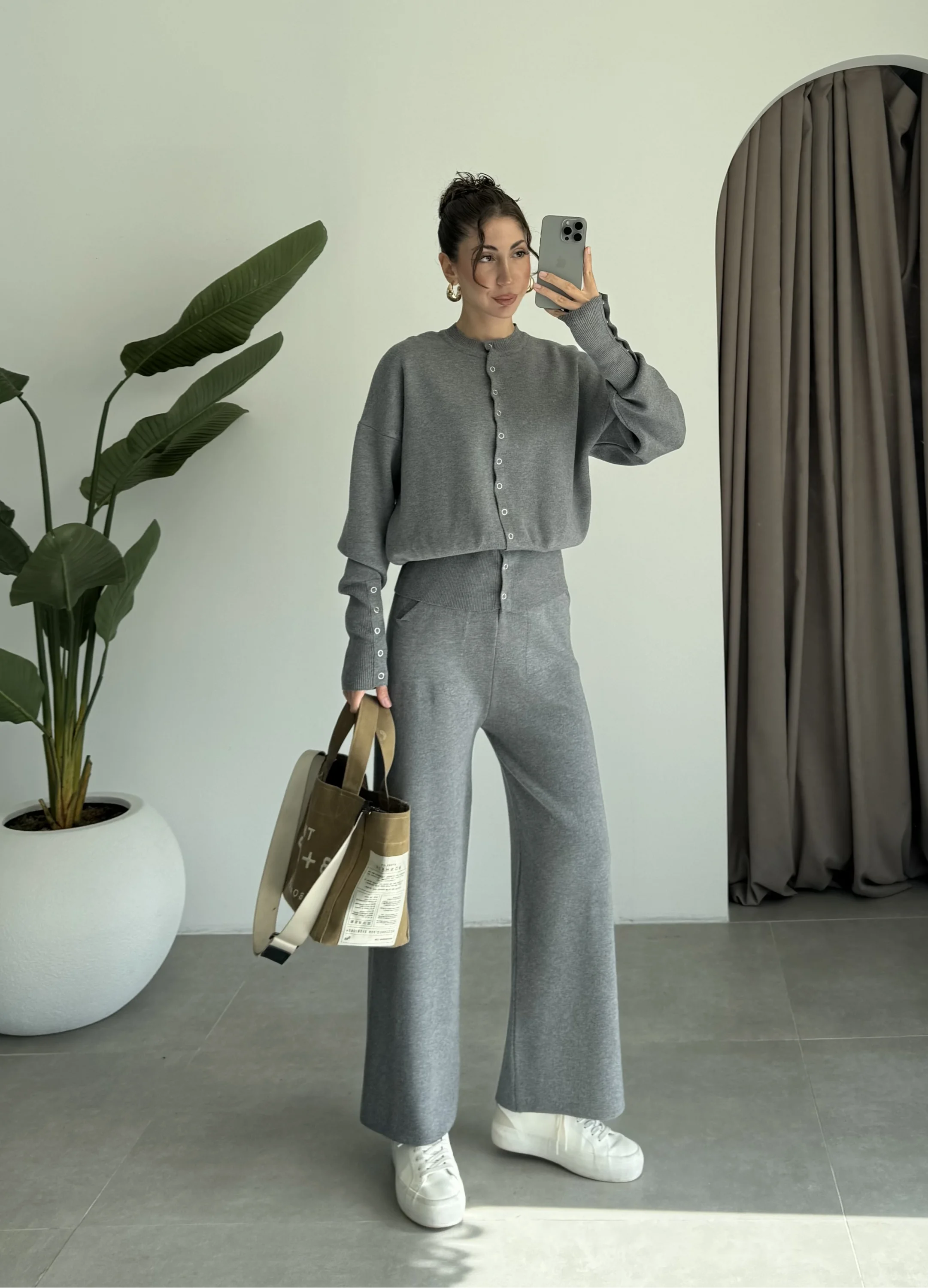 Sonya Çıtçıtlı Gri Triko Takım