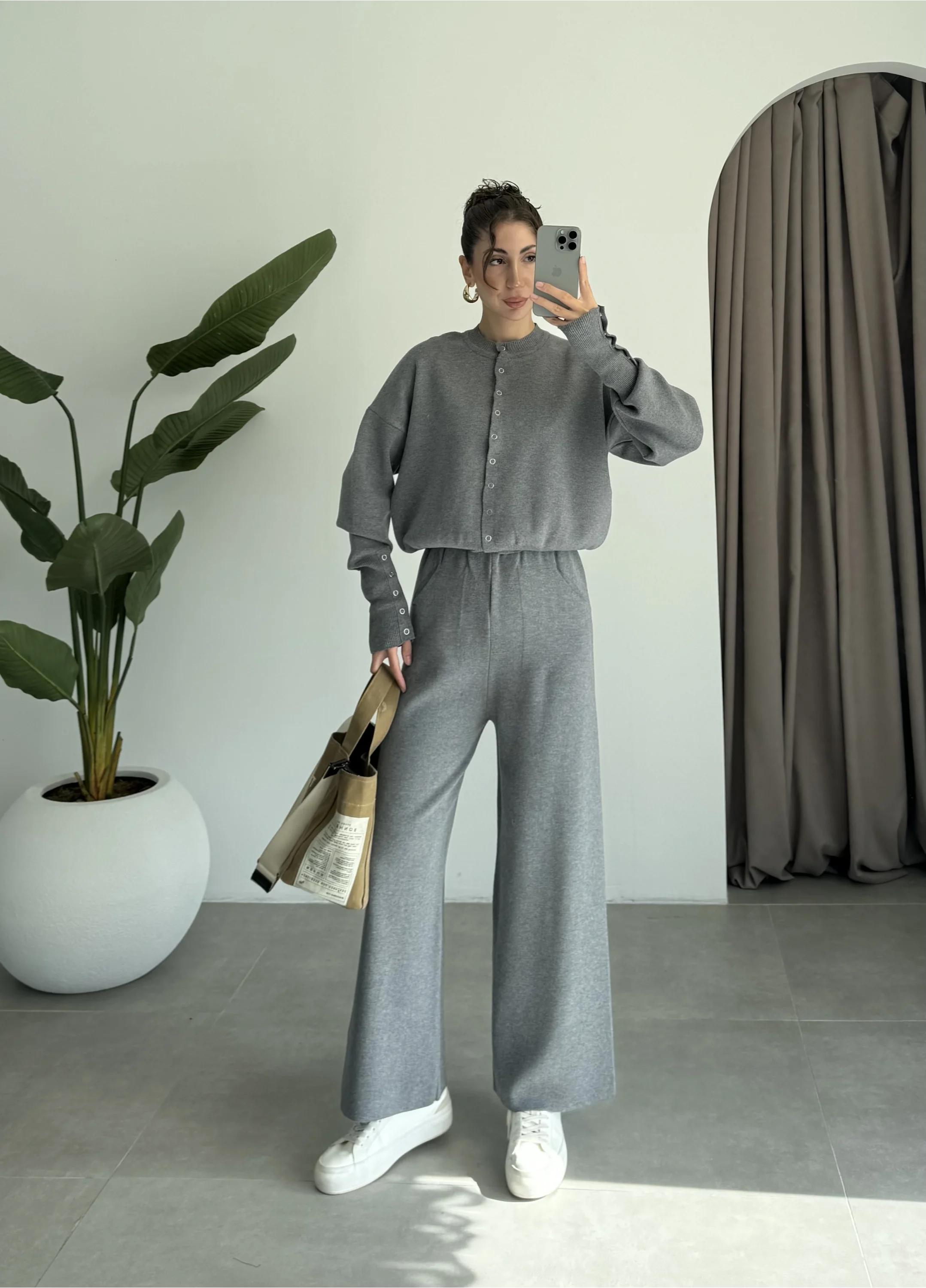 Sonya Çıtçıtlı Gri Triko Takım