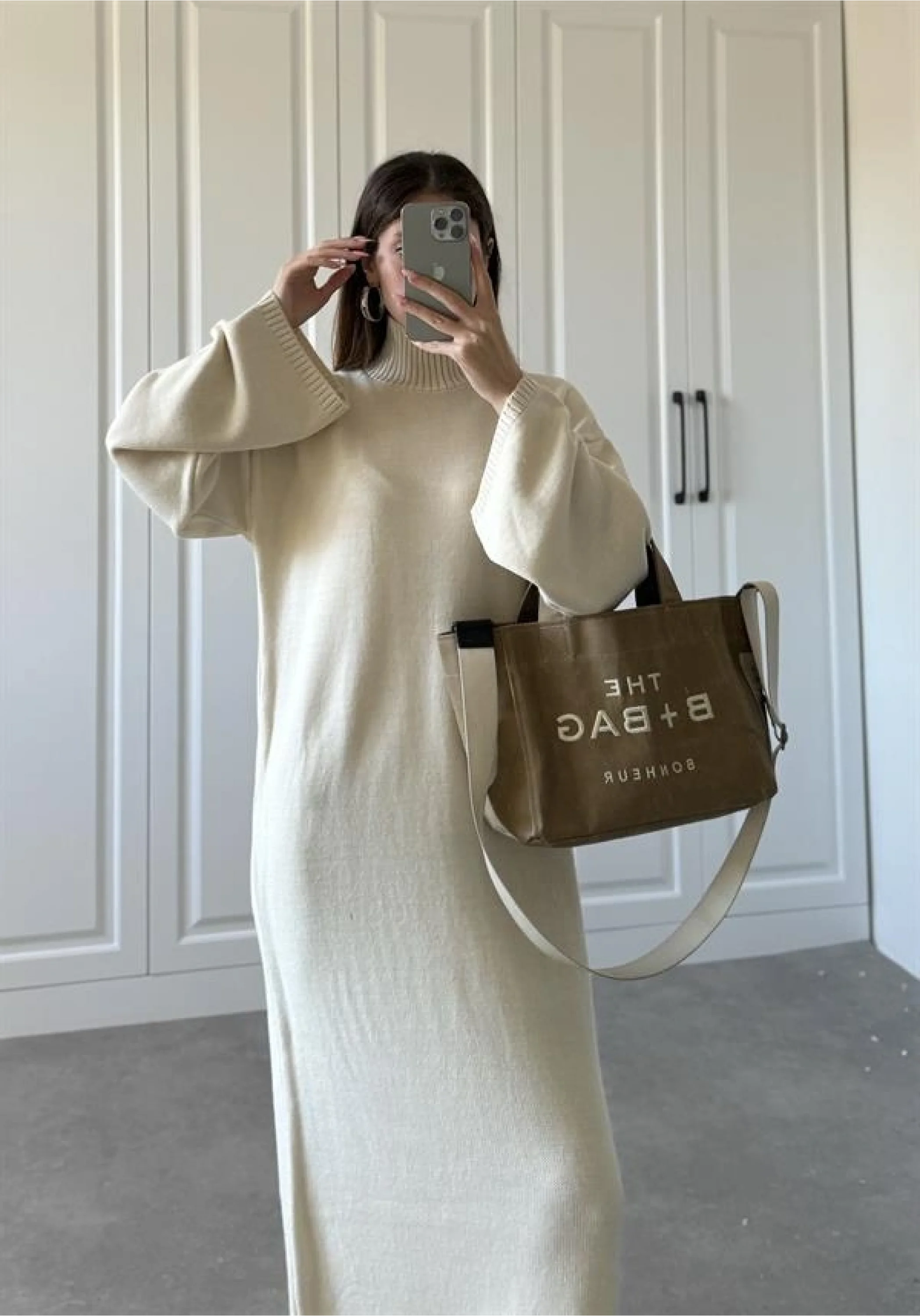 Taş Dik Yaka Oversize Triko Elbise
