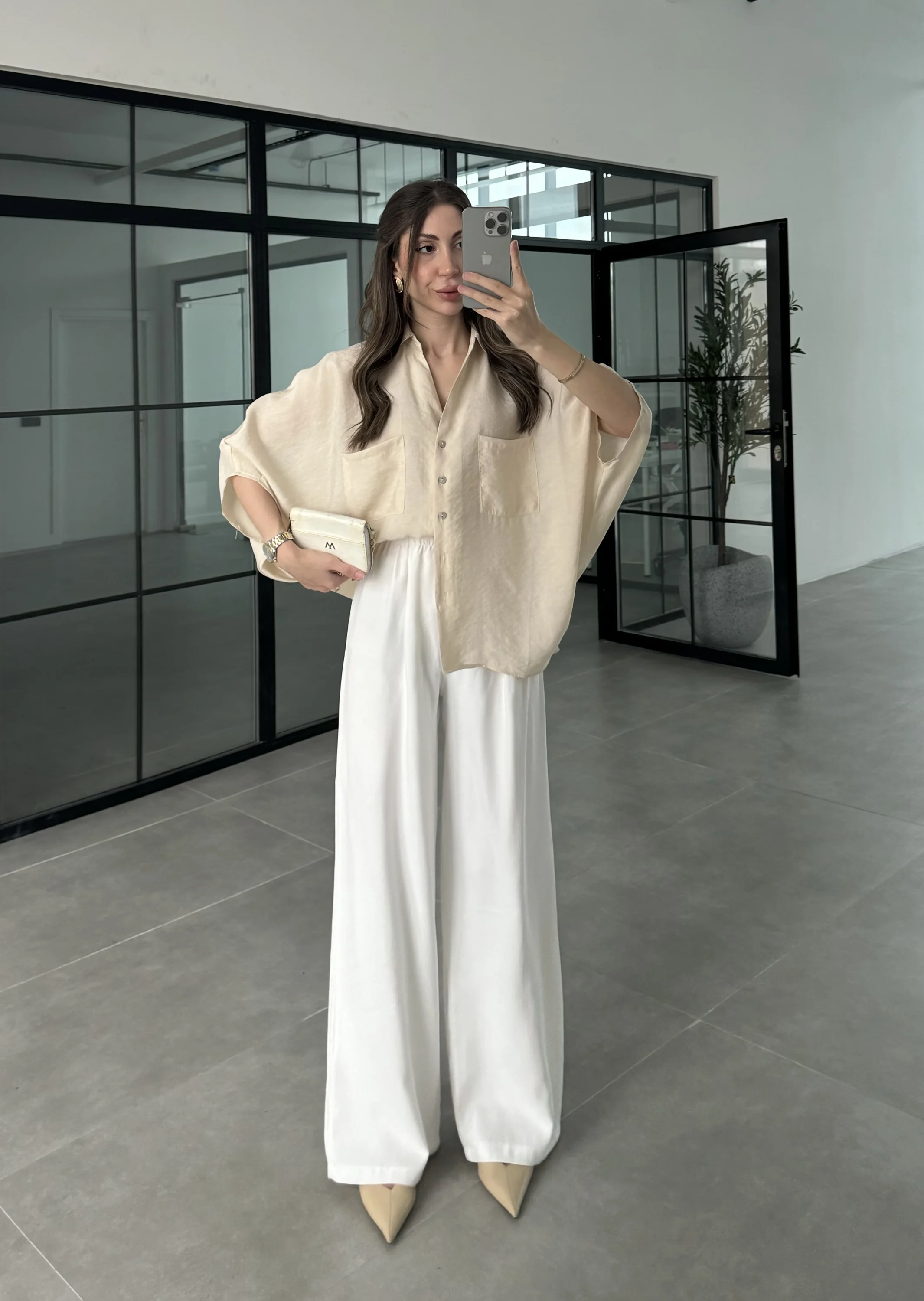 Taş Oversize V Yaka Gömlek