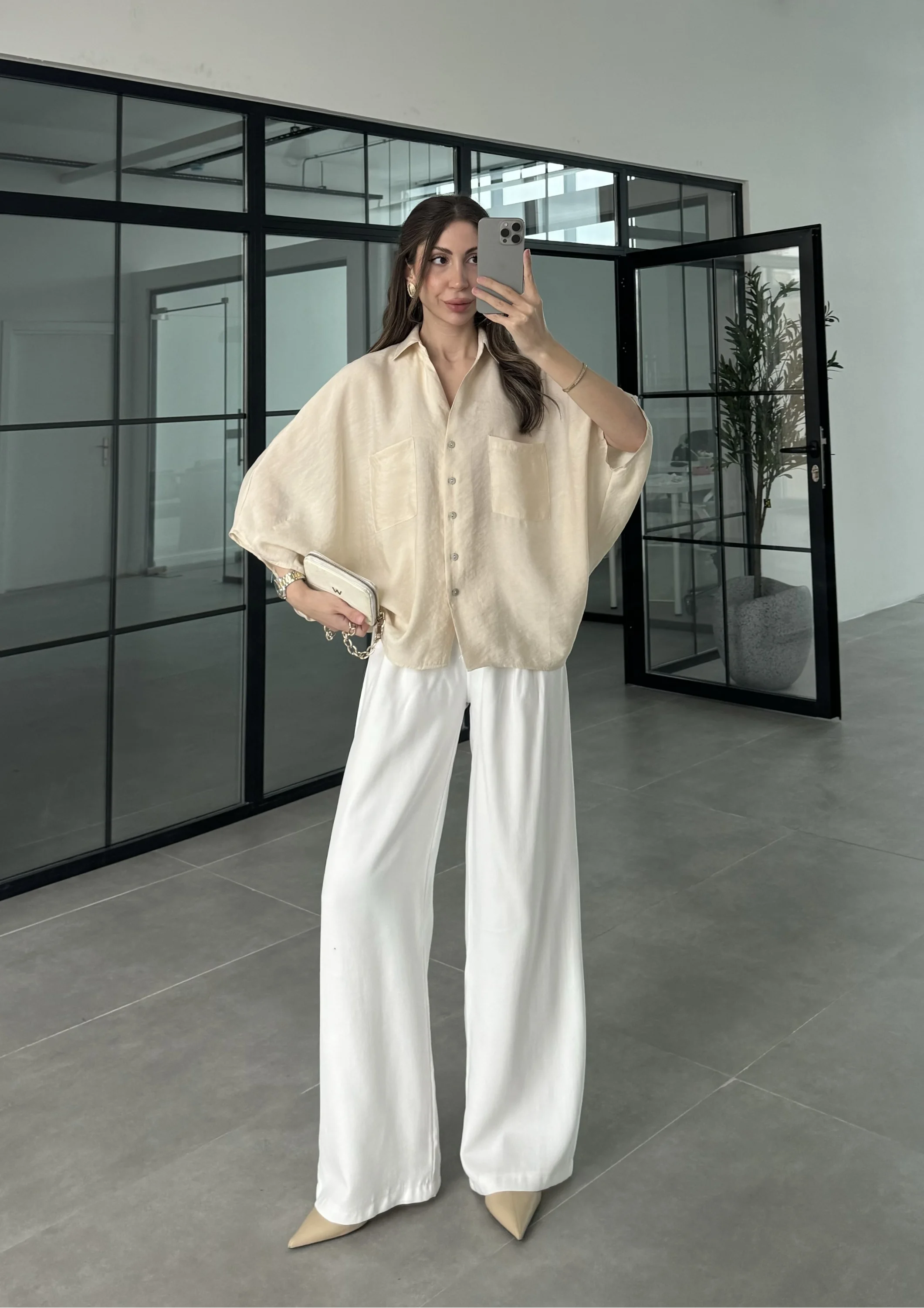 Taş Oversize V Yaka Gömlek