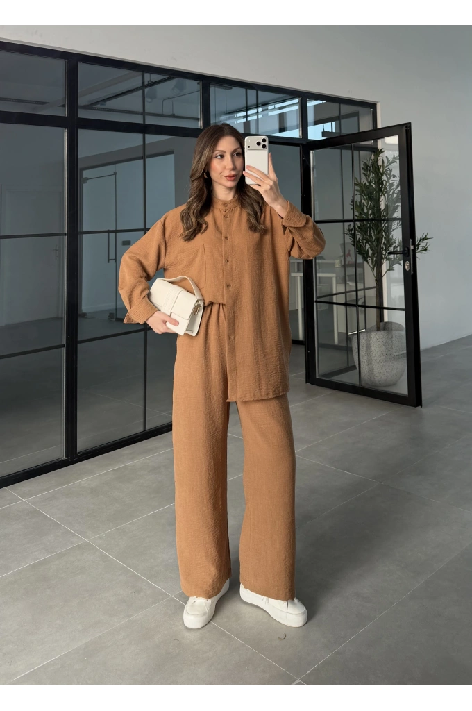 Hakim Yaka Camel Keten Gömlek Takım