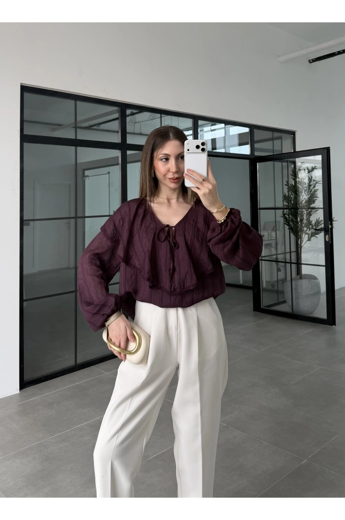 Pelerin Yaka Dantel İşlemeli Mürdüm Gömlek