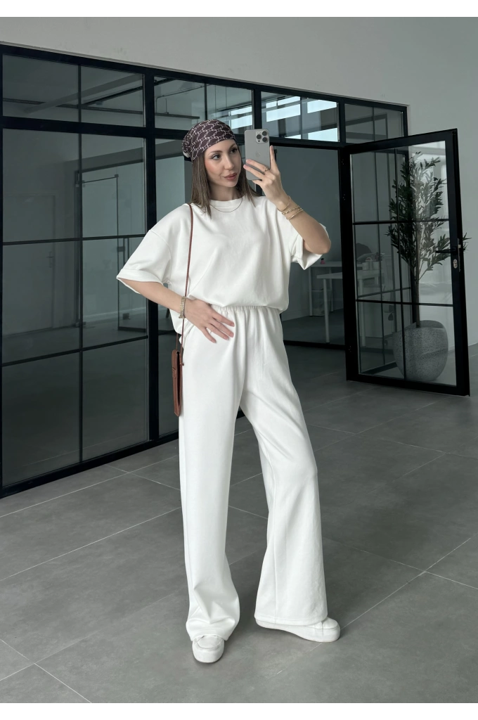 Oysh Kumaş Kısakollu Beyaz Modal Takım