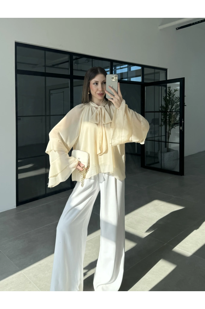 Loya Bağlamalı Ekru Şifon Bluz