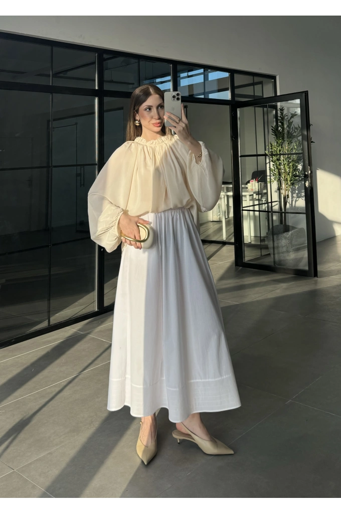 Yakası Büzgülü Ekru Bluz