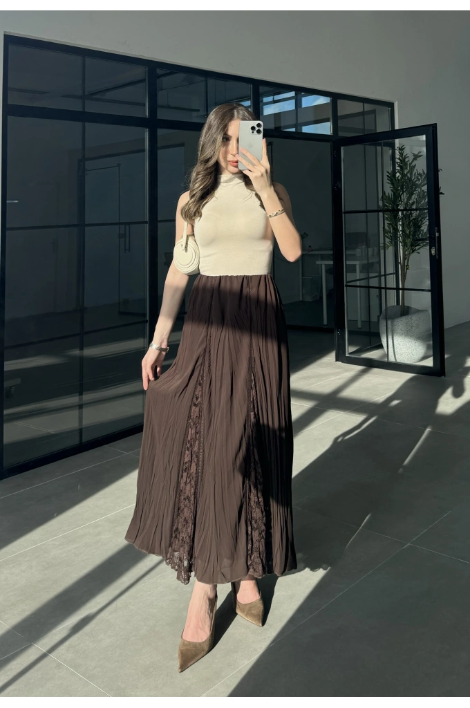 Güpürlü Astarlı Kahve Tül Etek