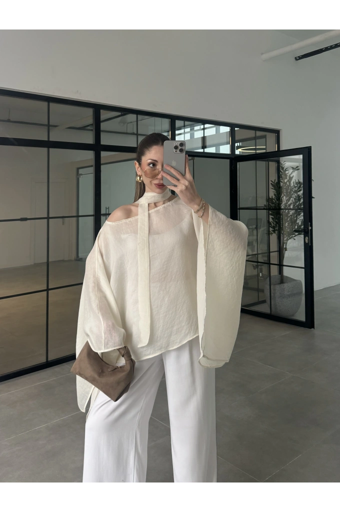 Fularlı Taş Pelerin Tül Bluz