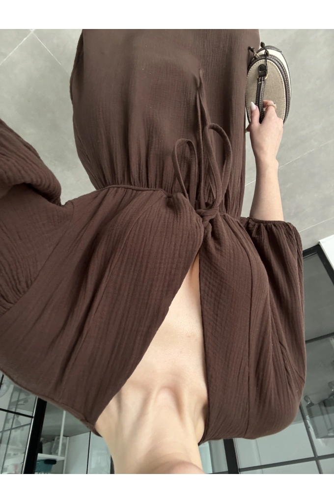 Önü Bağlamalı Uzun Müslin Kahve Elbise