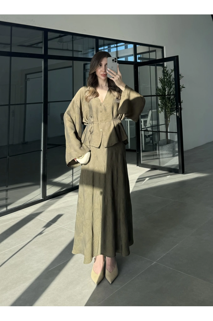 İthal Kumaş Kuşaklı Etekli Haki Takım