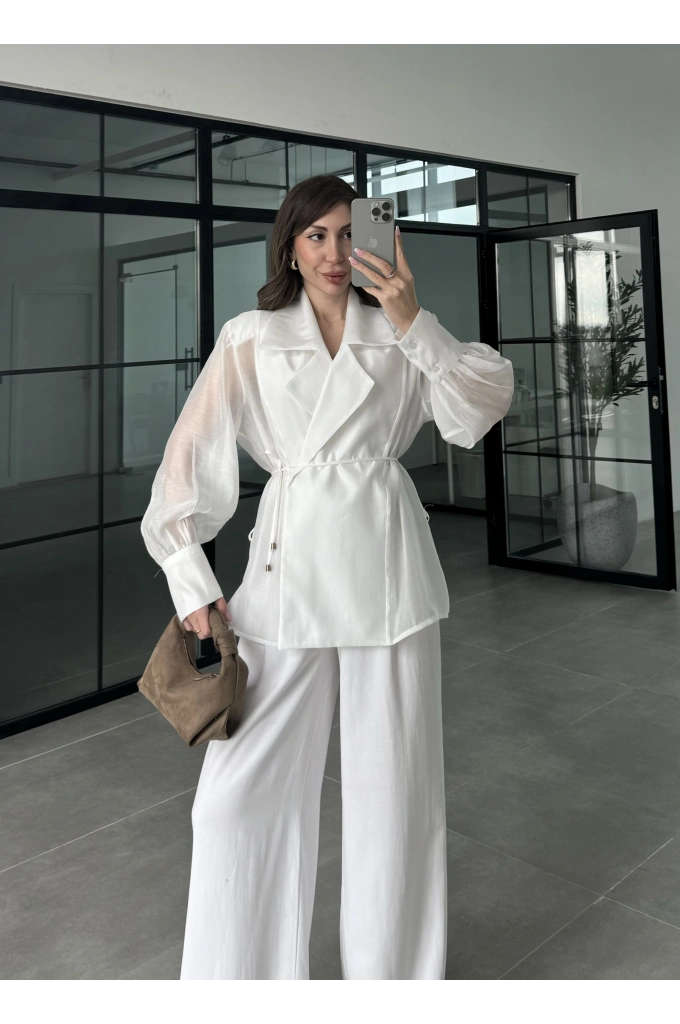 Kuşaklı Balonkol Beyaz Tül Bluz