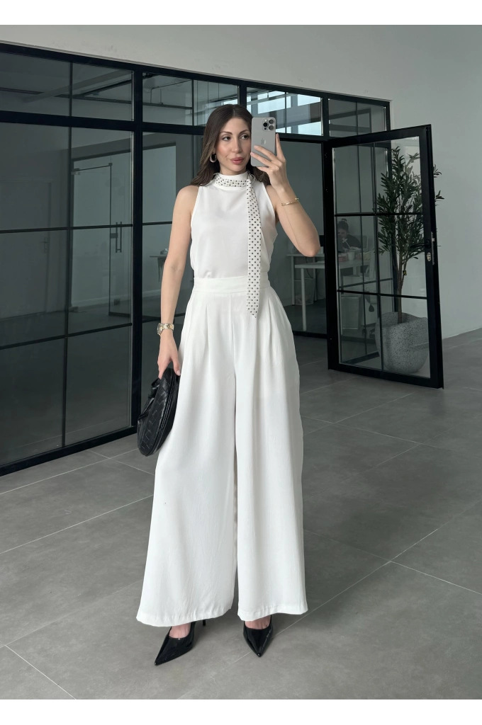 Puantiye Fularlı Premium Beyaz Takım