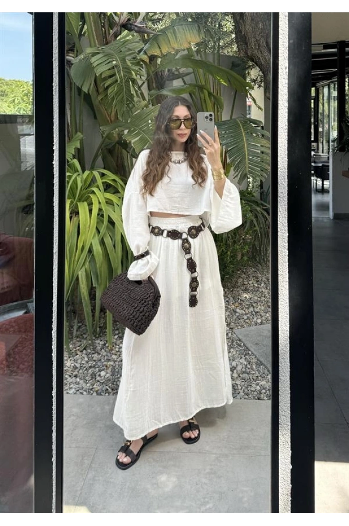 Bali Eteği Yırtmaçlı Müslin Beyaz Takım