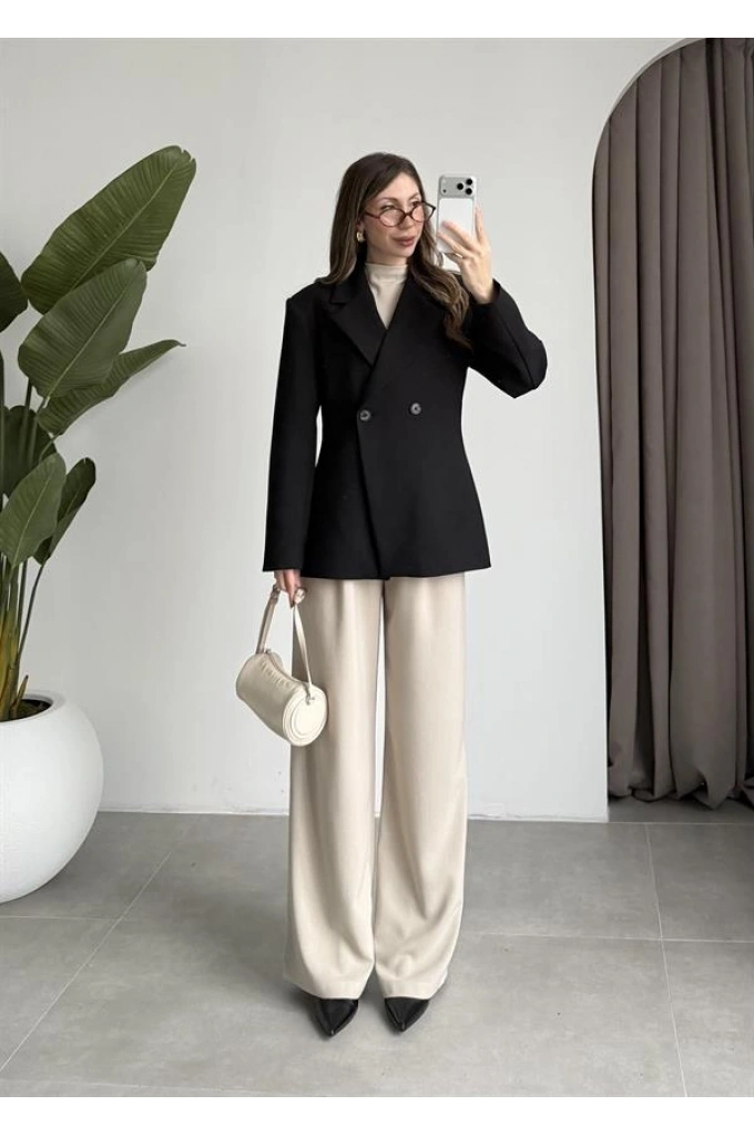 Belden Oturtmalı Kruvaze Astarlı Siyah Blazer Ceket