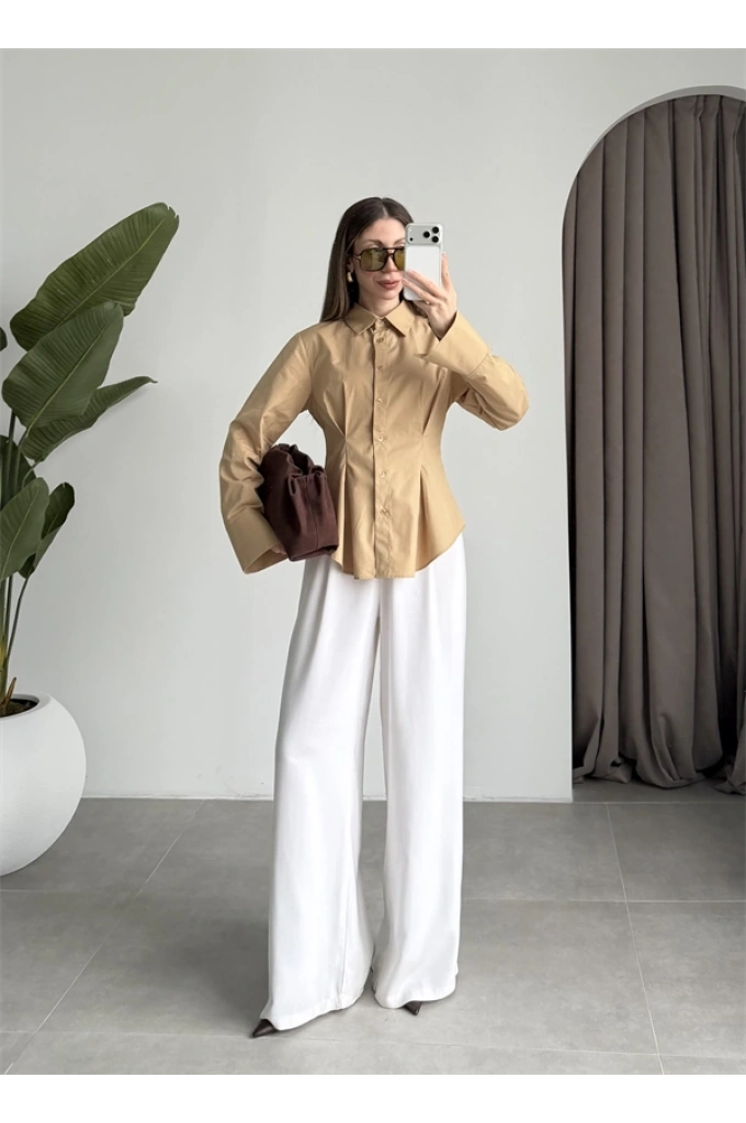 Belden Oturtmalı Pilili Camel Poplin Gömlek