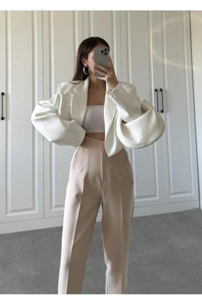 Beli Çımalı Krem Kapsül Kumaş Pantolon