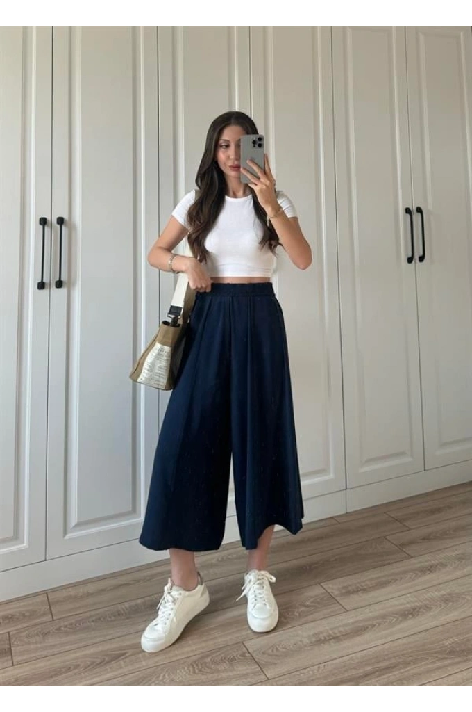 Bilek Boy Geniş Paça Lacivert Pantolon