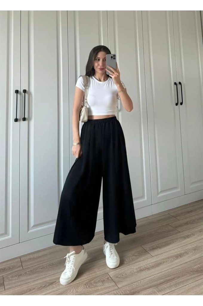 Bilek Boy Geniş Paça Siyah Pantolon