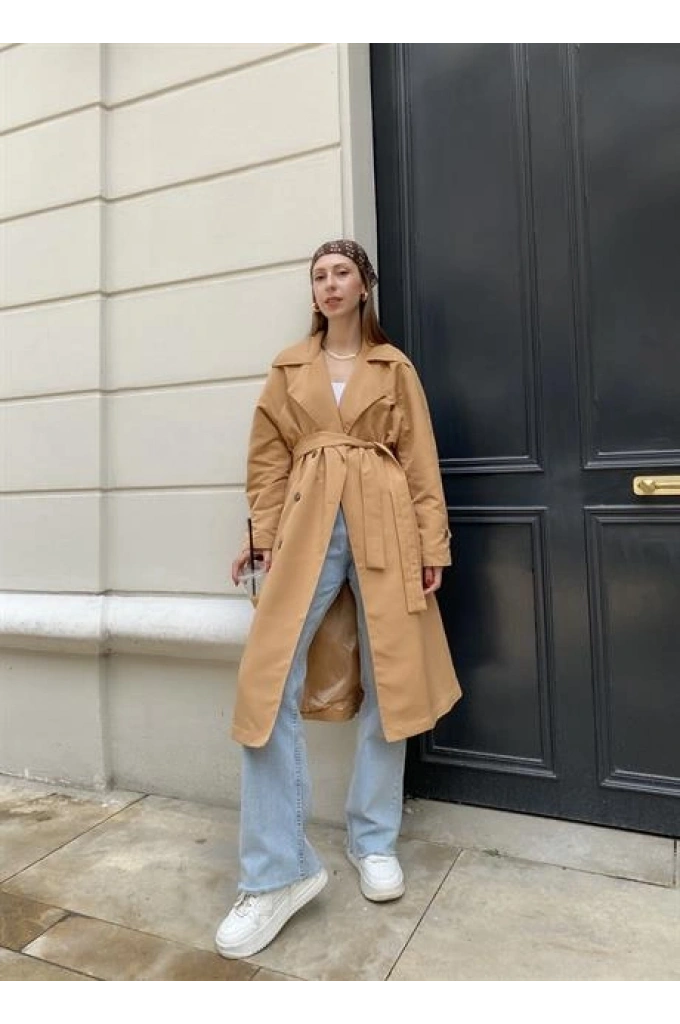 Camel Bershka Model Premium Oversize Trençkot