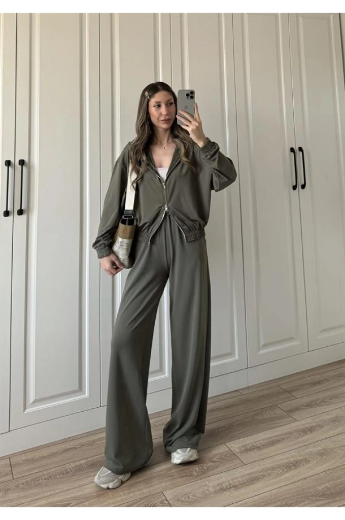 Çift Fermuarlı Haki Spor Model Takım