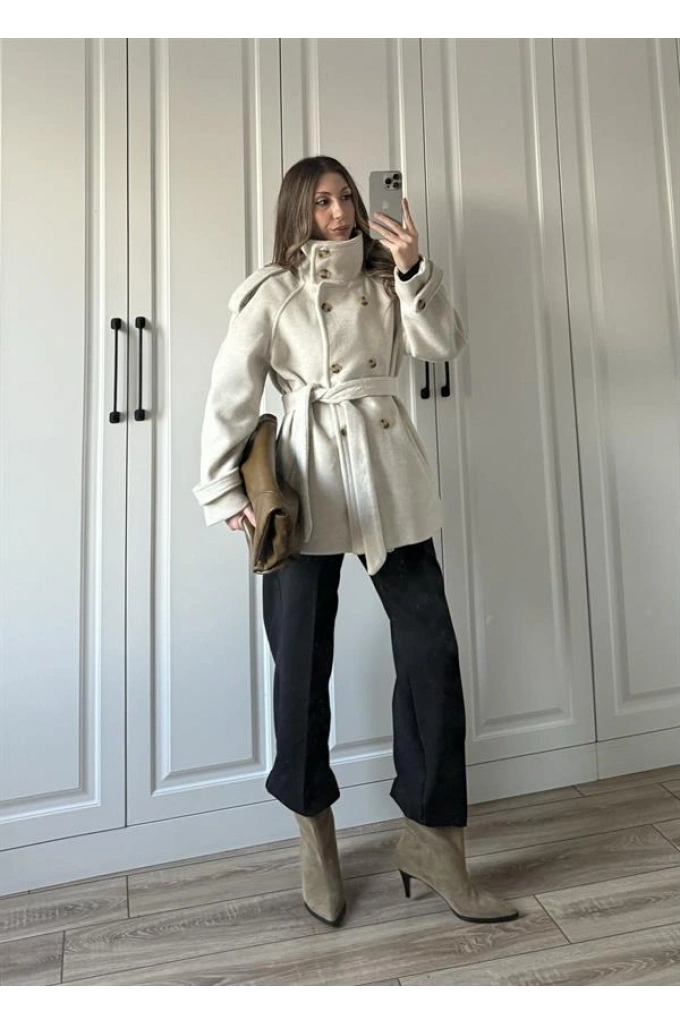 Dik Yaka Kruvaze Kuşaklı Taş Yün Kaban