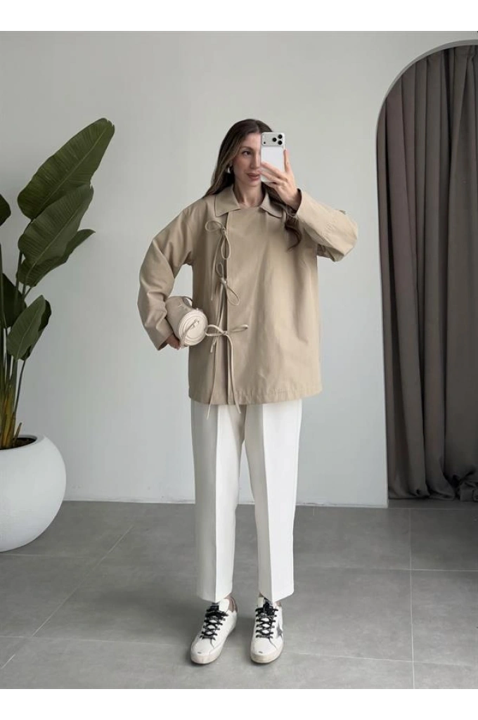 Fiyonk Detaylı Astarlı Haki Trençkot