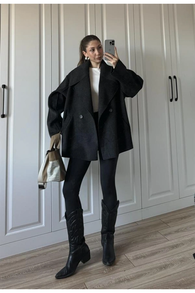 Geniş Yaka Oversize Antrasit Kaban