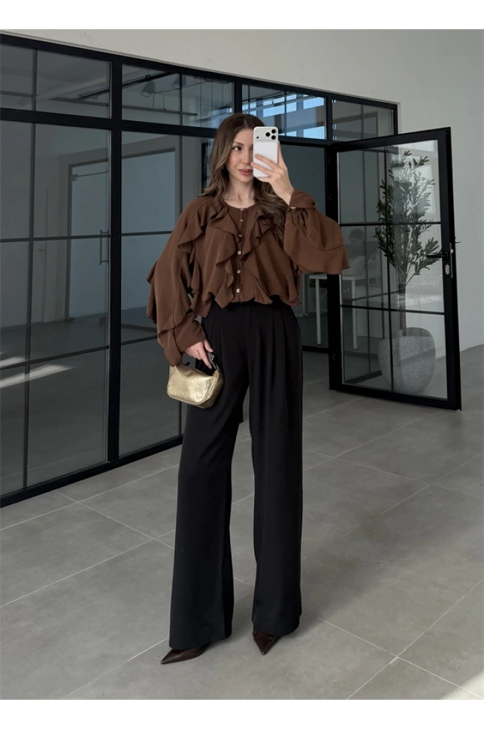 Gold Düğmeli Pileli Siyah Palazzo Pantolon