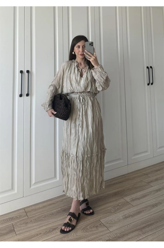 Kraş Kumaş Bej Etekli Takım