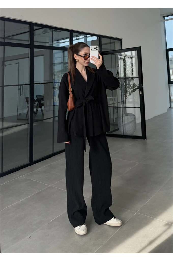 Krinkıl Bağlamalı Siyah Takım