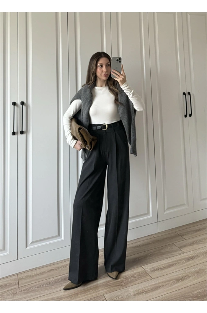 Likralı Uzun Kol Beyaz Body