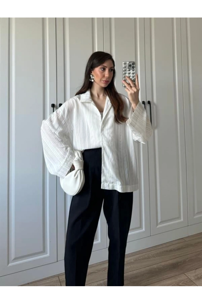 Luna Oversize Tensel Çizgili Beyaz Gömlek