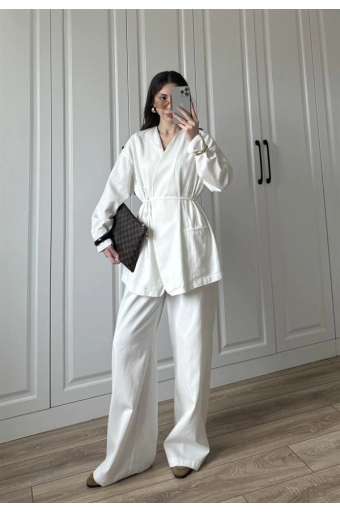 Massi Premium Kuşaklı Beyaz Takım