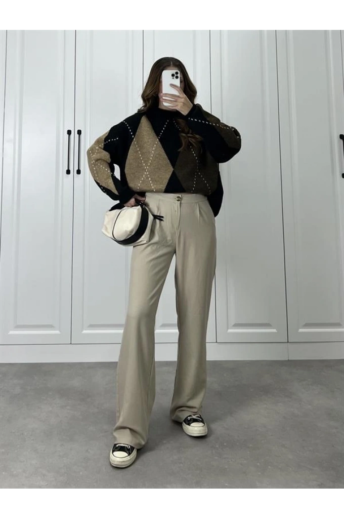 Pinterest Kahve Siyah Baklava Desenli Kazak