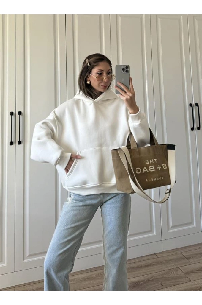 Şardonlu Oversize Beyaz Sweatshirt