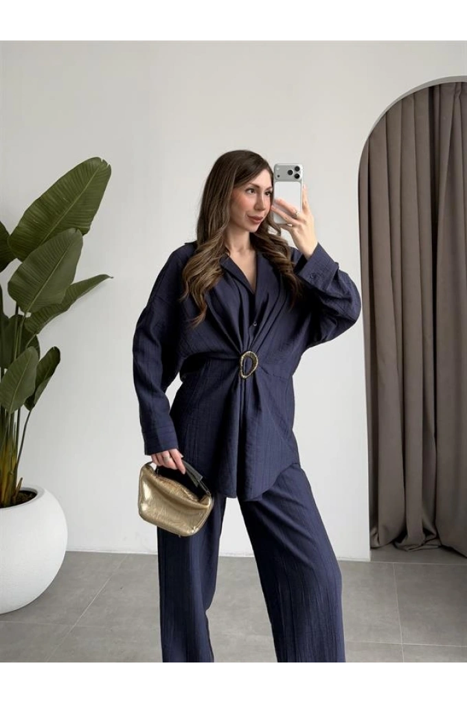 Tokalı İthal Kumaş Lacivert Gömlek Takım