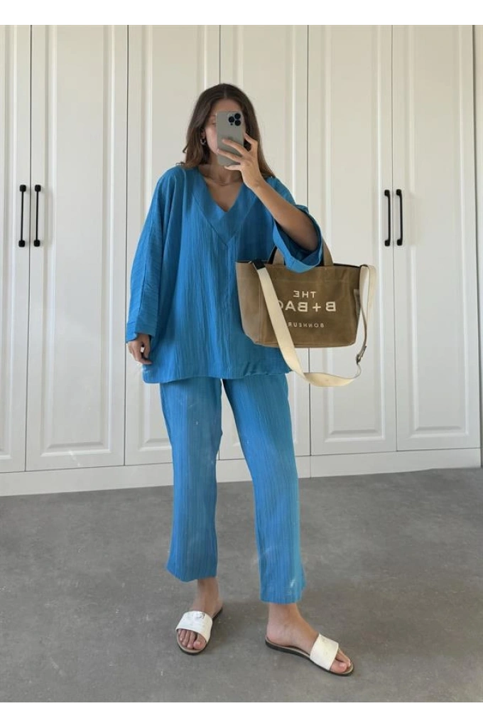 V Yaka Saks Mavi Gofre Takım