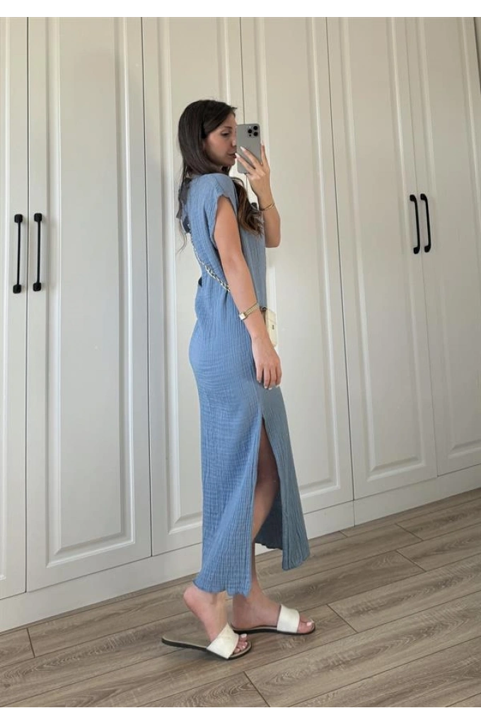 Yanları Yırtmaçlı Sırt Dekolteli Müslin İndigo Elbise