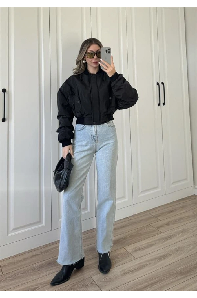 Zr Model. Astarlı Siyah Bomber Ceket